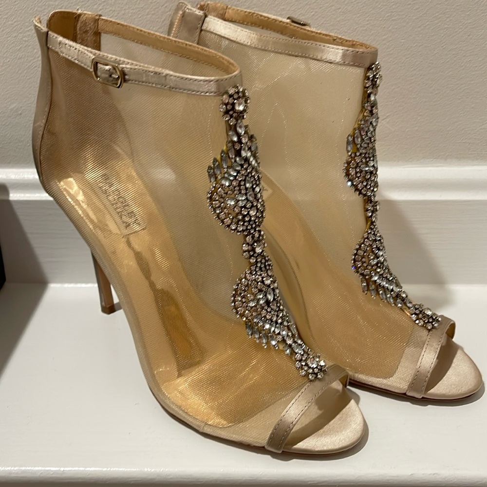 Badgley Mischka High Heeled booties